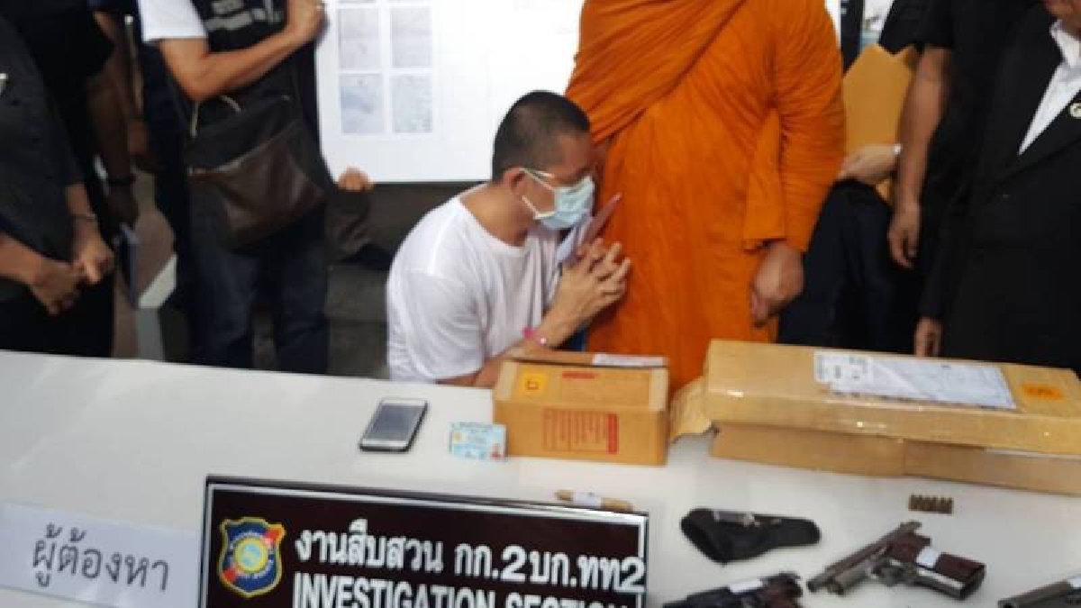 รวบพระต่างด้าววัดดัง สวมบัตรคนไทย ย้ายวัดหนีไปเรื่อย ถูกนำหมายศาลตามจับได้ที่เชียงราย (คลิป)