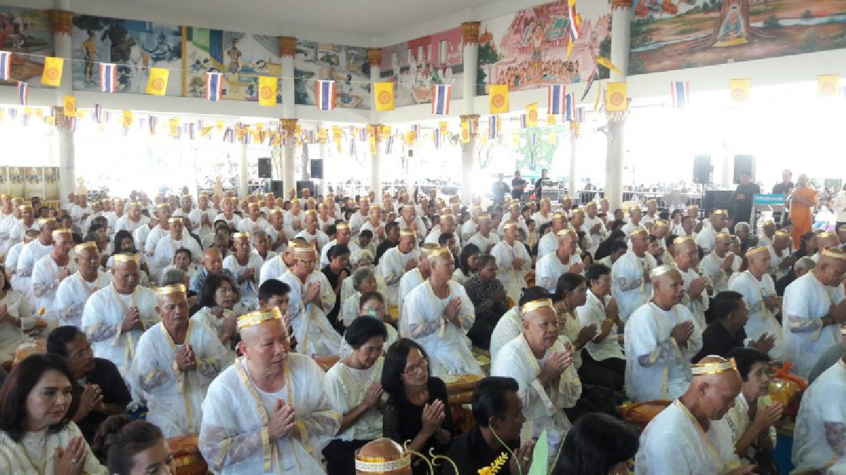 อำเภอทุ่งสง จังหวัดนครศรีธรรมราช จัดพิธีบรรพชาอุปสมบทหมู่ เพื่อถวายเป็นพระราชกุศลแด่พ่อหลวง ร.9