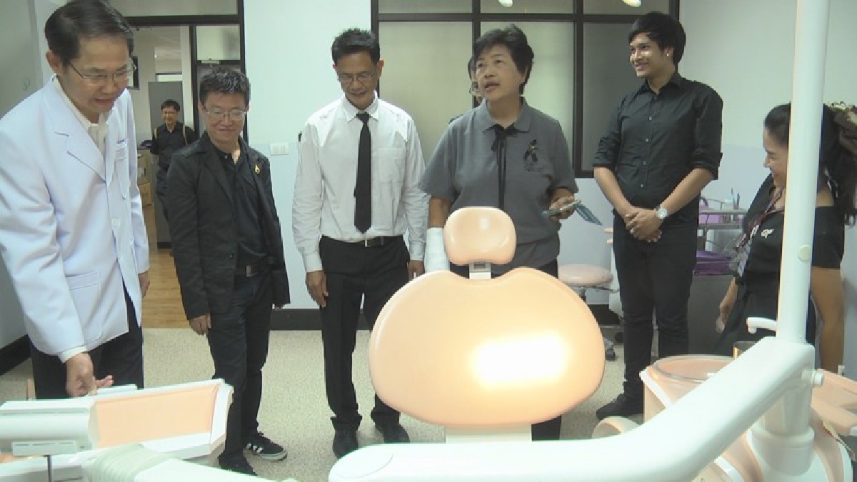 ทำดีถวายพ่อหลวง..!! บริจาคเงิน และอุปกรณ์การแพทย์ เพื่อผู้ป่วยมะเร็งช่องปากให้กับ รพ.มหาราชนครราชสีมา