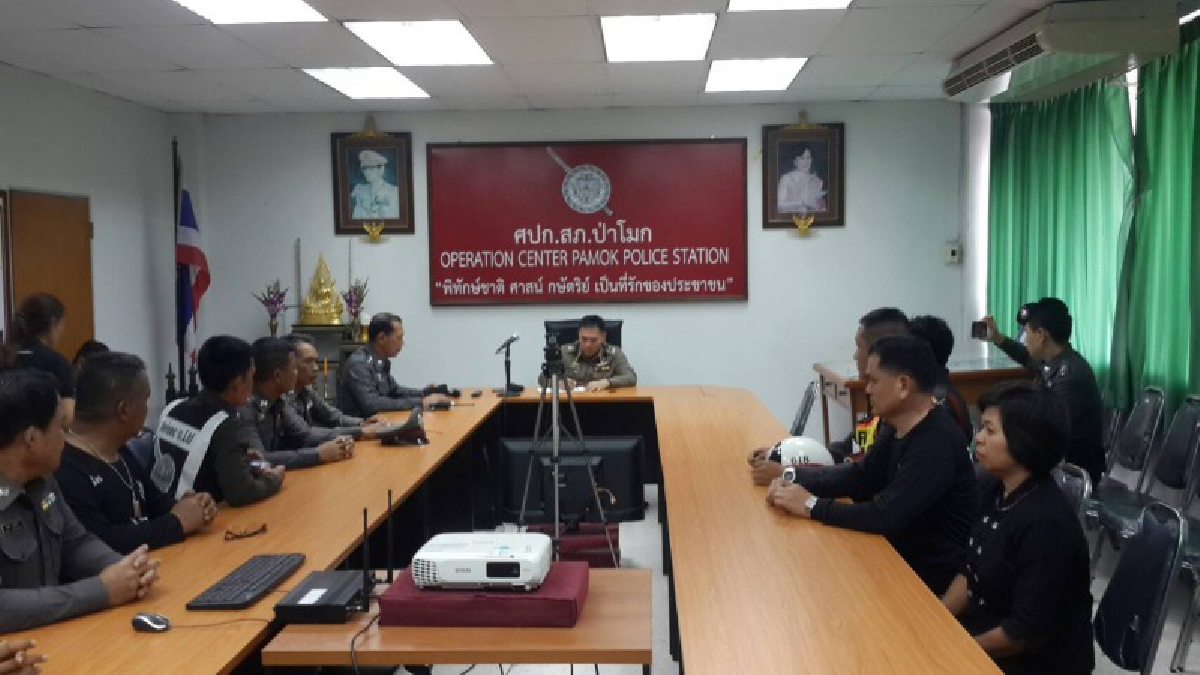 ผบ.ตร.ย่องเงียบเยี่ยม ตร. สภ.ป่าโมก หลังน้ำท่วมในพื้นที่ ย้ำให้ปฎิบัติหน้าที่อย่างเคร่งครัด ให้อยู่ในความพอดี (คลิป)