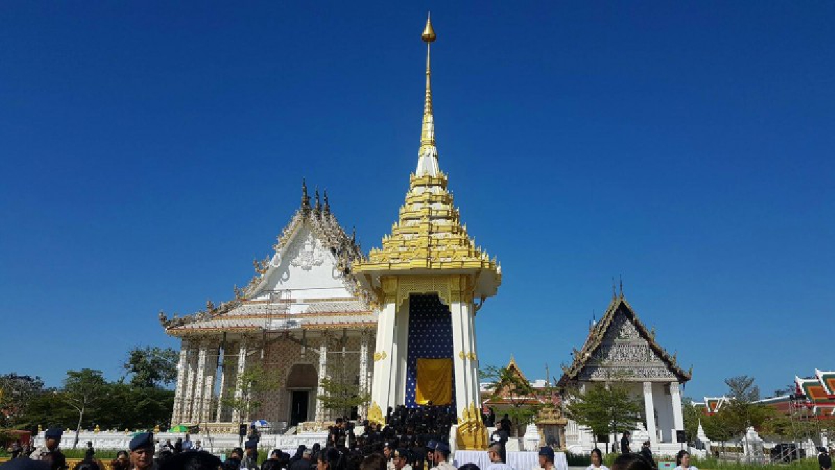 สุพรรณบุรี!! ซ้อมพิธีถวายดอกไม้จันทน์เสมือนจริง