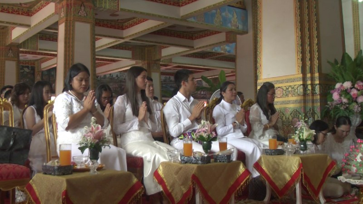 ณเดชน์-ญาญ่า ร่วมทอดกฐิน วัดหนองแวง พระอารามหลวง เมืองขอนแก่น  ยอดกฐินร่วมกว่า 4 ล้านบาท