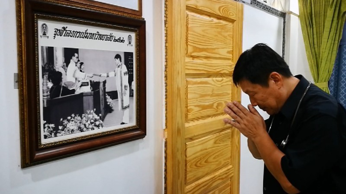 เปิดหมดใจ หมอใจบุญเมืองกระบี่ รักษาราคาแสนถูก คนจนฟรี ยึดหลักชีวิตเดินทางรอยเบื้องยุคลบาท