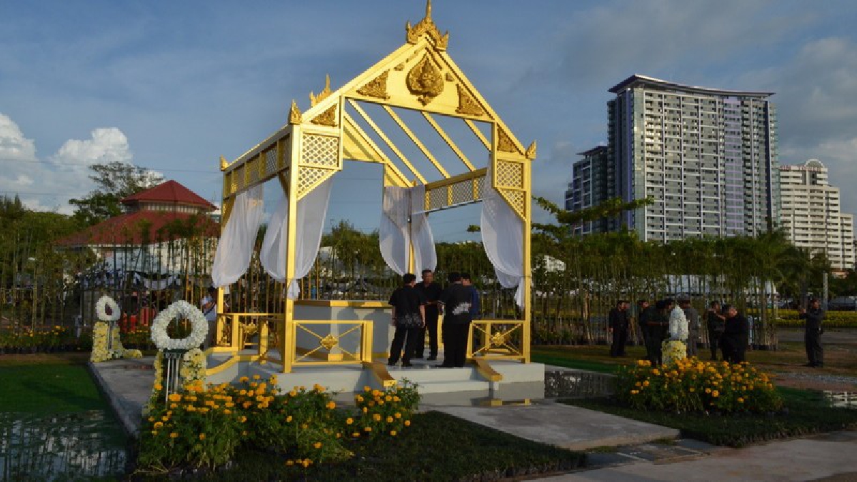 จัดซ้อมเสมือนจริง!! อ.ศรีราชา ซ้อมใหญ่ก่อนถึงงานพระราชพิธีฯ เพื่อความเป็นระเบียบเรียบร้อย (มีคลิป)