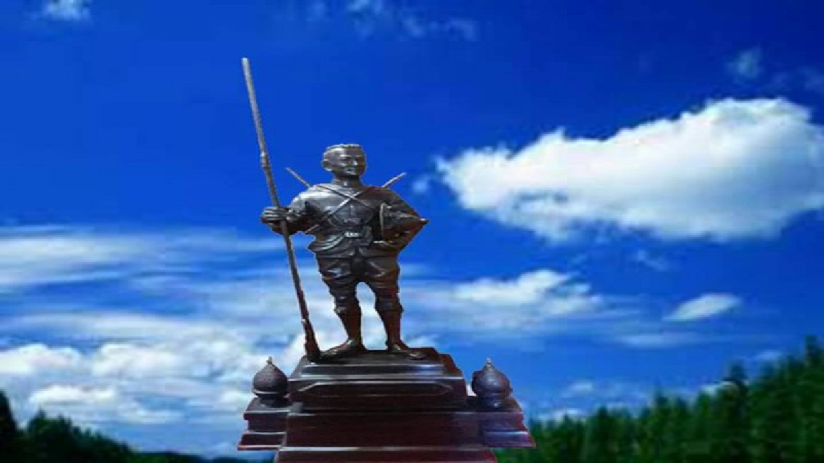 วัดเขาลังพัฒนา ลพบุรี จัดสร้างพระบรมรูปจำลองสมเด็จพระนเรศวรจำลองเพื่อมอบให้ผู้รักษาอธิปไตยชายแดนใต้