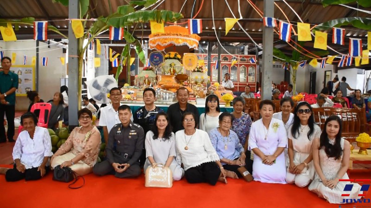 พุทธศาสนิกชนจำนวนมาก ร่วมพิธีทอดกฐินสามัคคี ประจำปี 2560 ณ วัดศิริการ ตำบลท่าช้าง จังหวัดจันทบุรี (มีคลิป)