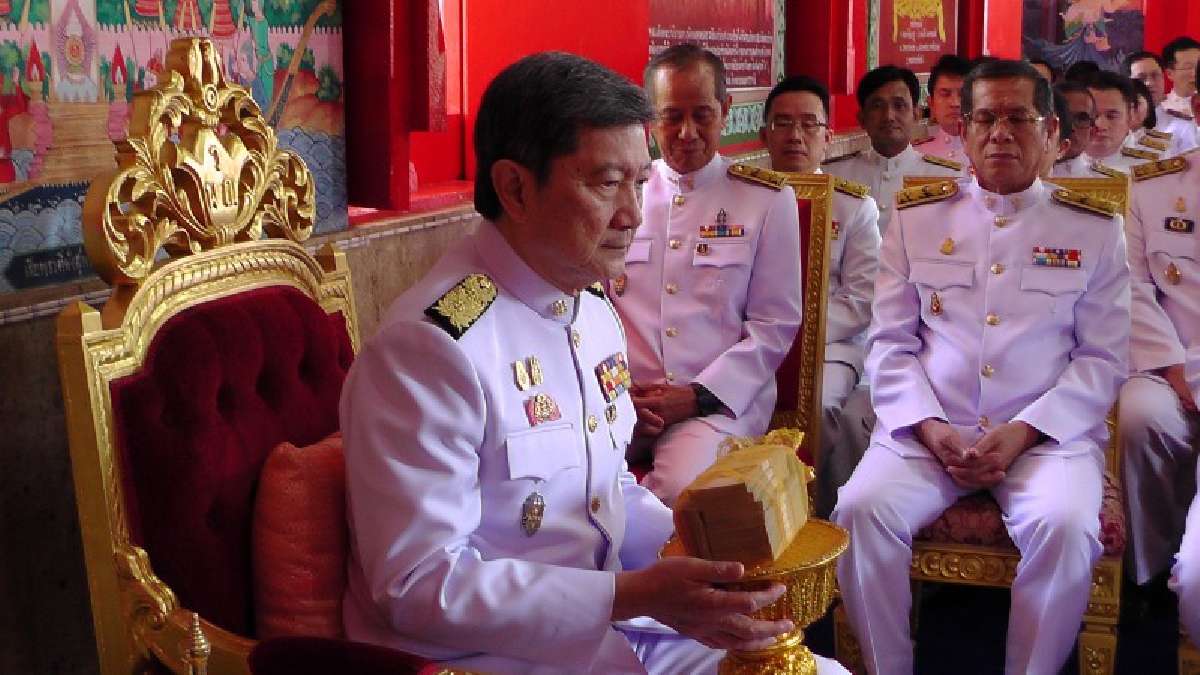 นครนายก รมว.สาธารณสุข ประธานพิธีถวายผ้าพระกฐินพระราชทาน