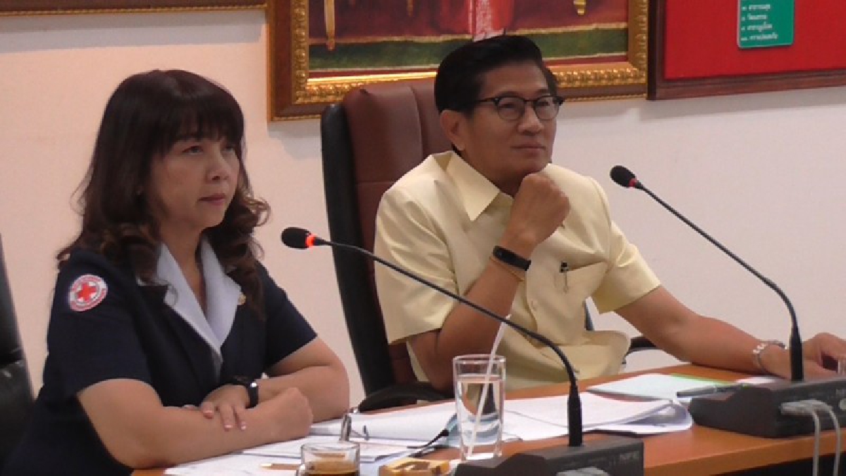 กาชาดหนองคาย...ร่วมประชุมคณะกรรมการ แจงงานใหม่ แบ่งทีมสนับสนุนลงพื้นที่ เพื่อภารกิจกาชาด (มีคลิป)