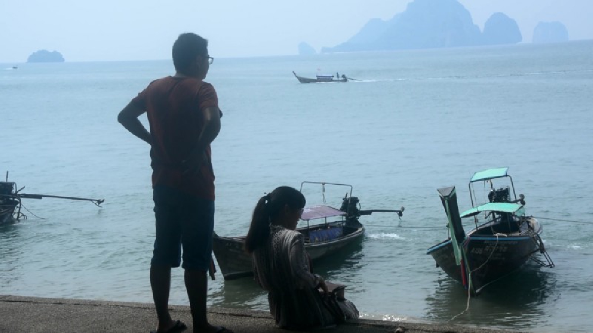 ผู้อำนวยการภูมิภาค กระบี่ แจ้งเรือโดยสารนำเที่ยว ระวังความปลอดภัย เทศกาลการลอยกระทง (มีคลิป)