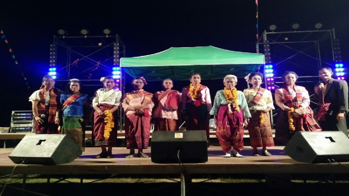 สีสัน-กำนันตำบลตรวจ ผุด!!ไอเดียจัดงานประกวดนางนพมาศเบี้ยยังชีพ ร่วมอนุรักษ์ประเพณีลอยกระทง