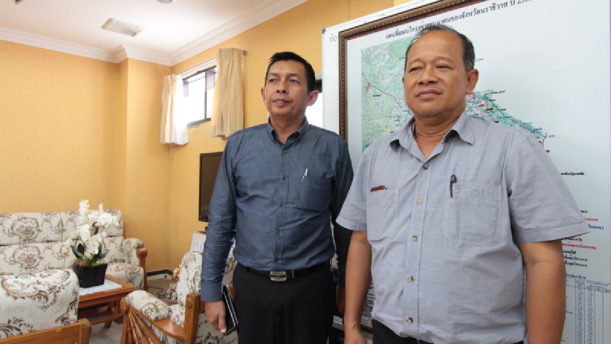 ผู้ว่าฯนราธิวาส แจ้งเตือนประชาชนทั้ง 13 อำเภอ เตรียมรับมือน้ำท่วม พร้อมสั่งการให้เรือประมงขนาดเล็กและกลางงดออกจากฝั่งแล้ว