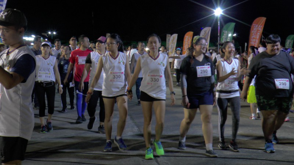 สุดคึกคัก!! บรรยากาศการแข่งขันเดิน-วิ่งเขาชะโงกซุเปอร์ฮาล์ฟมาราธอน ครั้งที่ 23 ของโรงเรียนนายร้อยพระจุลจอมเกล้า เขาชะโงก อำเภอเมือง นครนายก