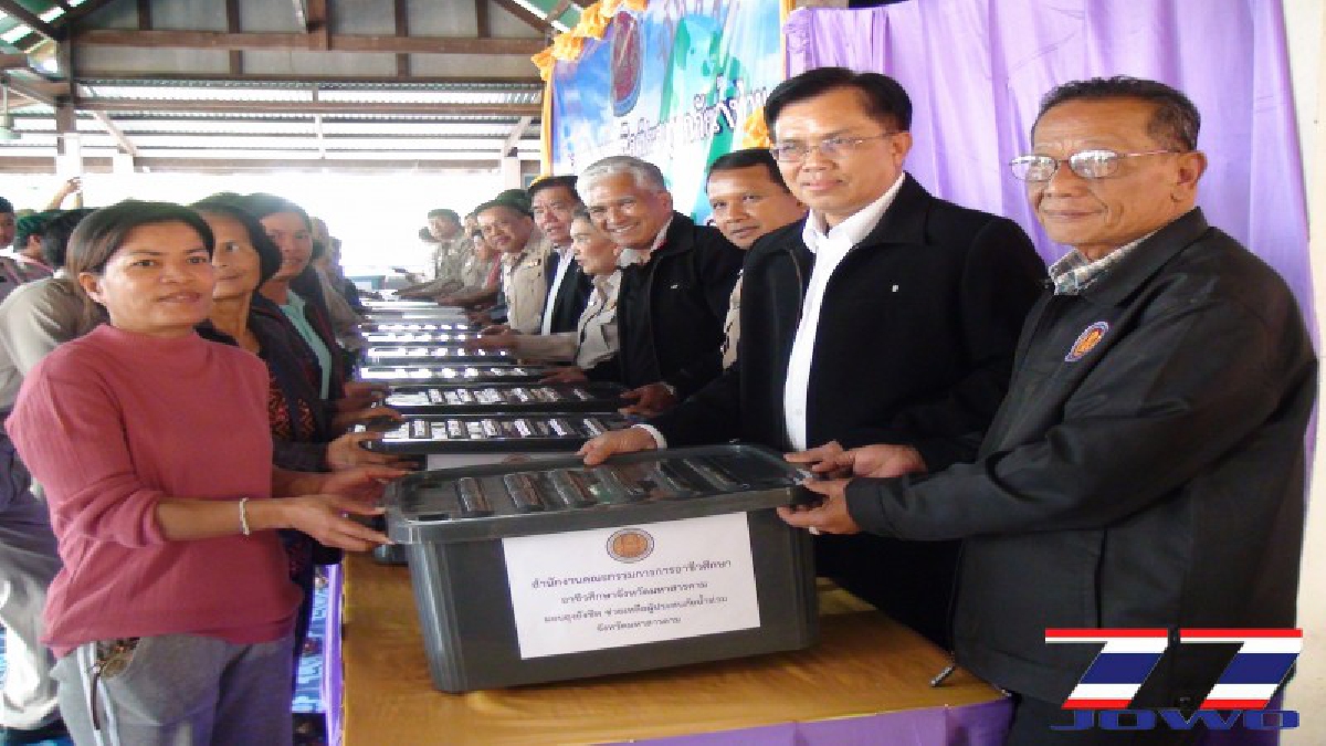อาชีวศึกษามหาสารคาม มอบถุงยังชีพ 1,000 ชุด ช่วยเหลือผู้ประสบอุทกภัย เตรียมตั้งศูนย์ซ่อมสร้างเพื่อชุมชน ลงพื้นที่ให้ความช่วยเหลือ หลังน้ำลด!?