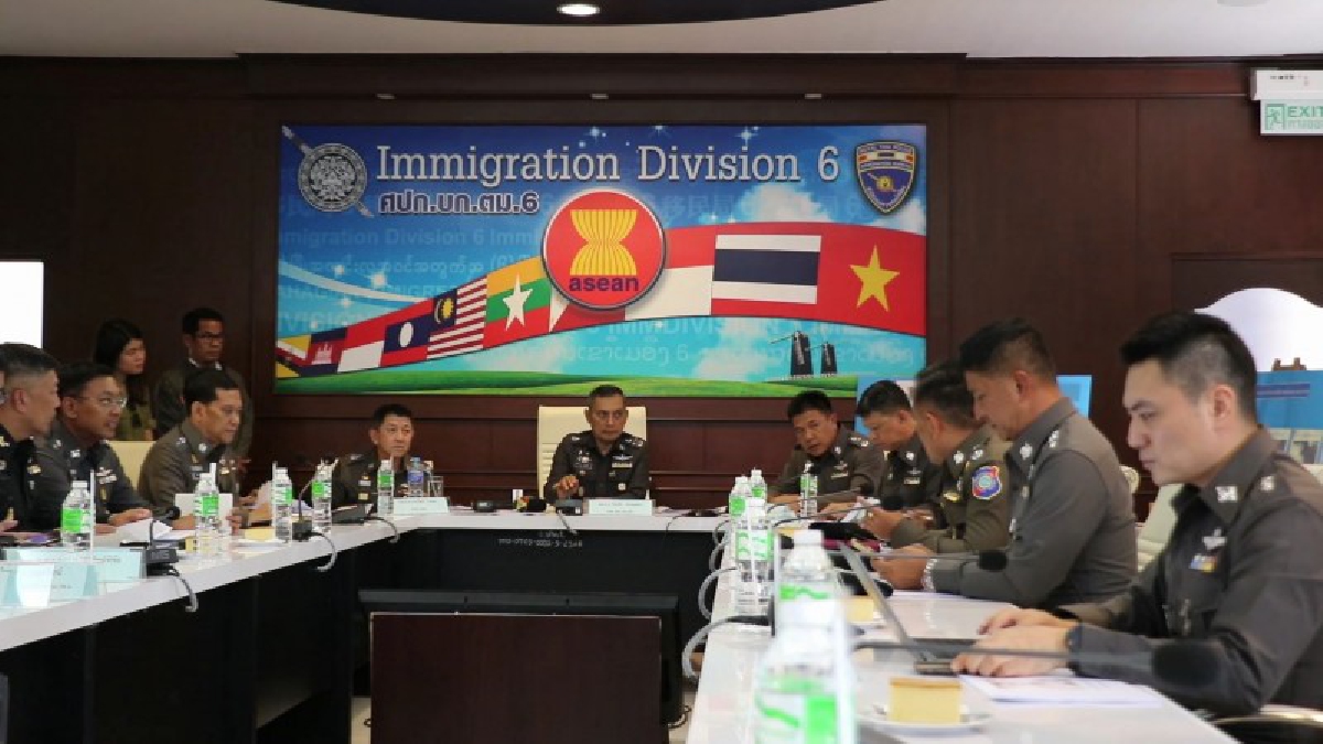 รักษาราชการแทน รอง ผบ.ตร. ลงพื้นที่ตรวจสอบข้อพิพาทที่ดิน สภ.เกาะหลีเปะรุกล่ำพื้นที่ของรีสอร์ท (ชมคลิป)