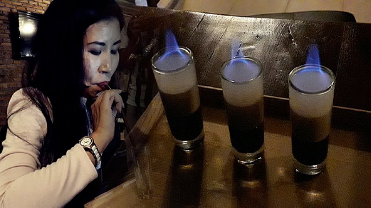 หนึ่งเดียวในไทย..!! กาแฟลาวาสามสัญชาติ สูตรพิเศษ ทั้งหอม สดชื่น อบอุ่น