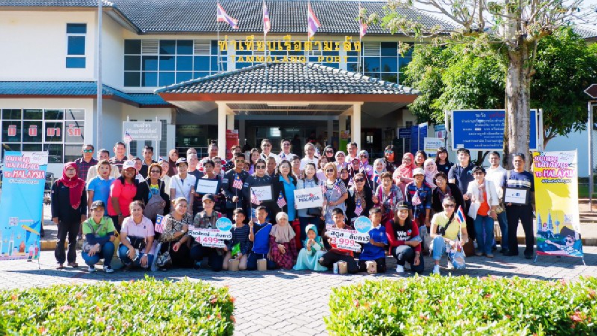 มาเลเซียส่งทีมนักท่องเที่ยวไทยข้ามชายแดนใต้ด้วย “เรือเฟอร์รี่” เสริมการท่องเที่ยวข้ามประเทศระหว่างสตูลสู่มาเลเซีย