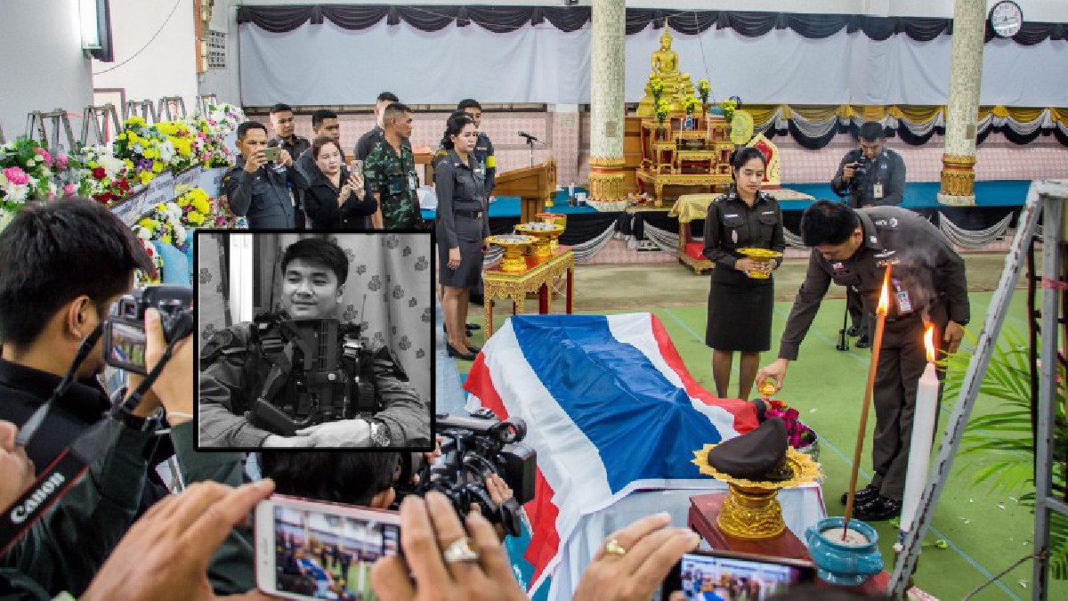 สุดโศกเศร้า !! รอง ผบช.ภ 9 เป็นประธานรดน้ำศพ วางพวงหรีด ตำรวจผู้กล้า เสียชีวิตจากเหตุคนร้ายลอบวางระเบิดที่บันนังสตา