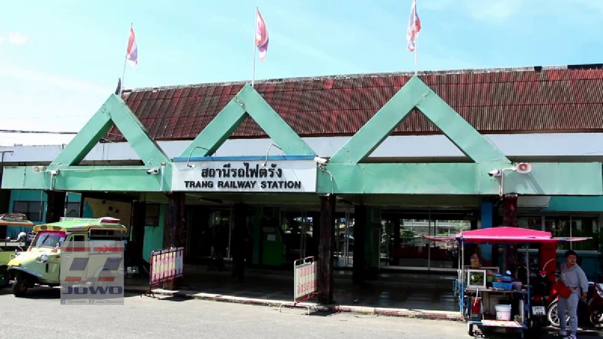 ประกาศด่วน..!! สถานีรถไฟตรังประกาศ "งดเดินทุกขบวน" เหตุน้ำท่วมชะอำ ซึ่งทางผู้โดยสารสามารถรับเงินคืนเต็มราคาได้