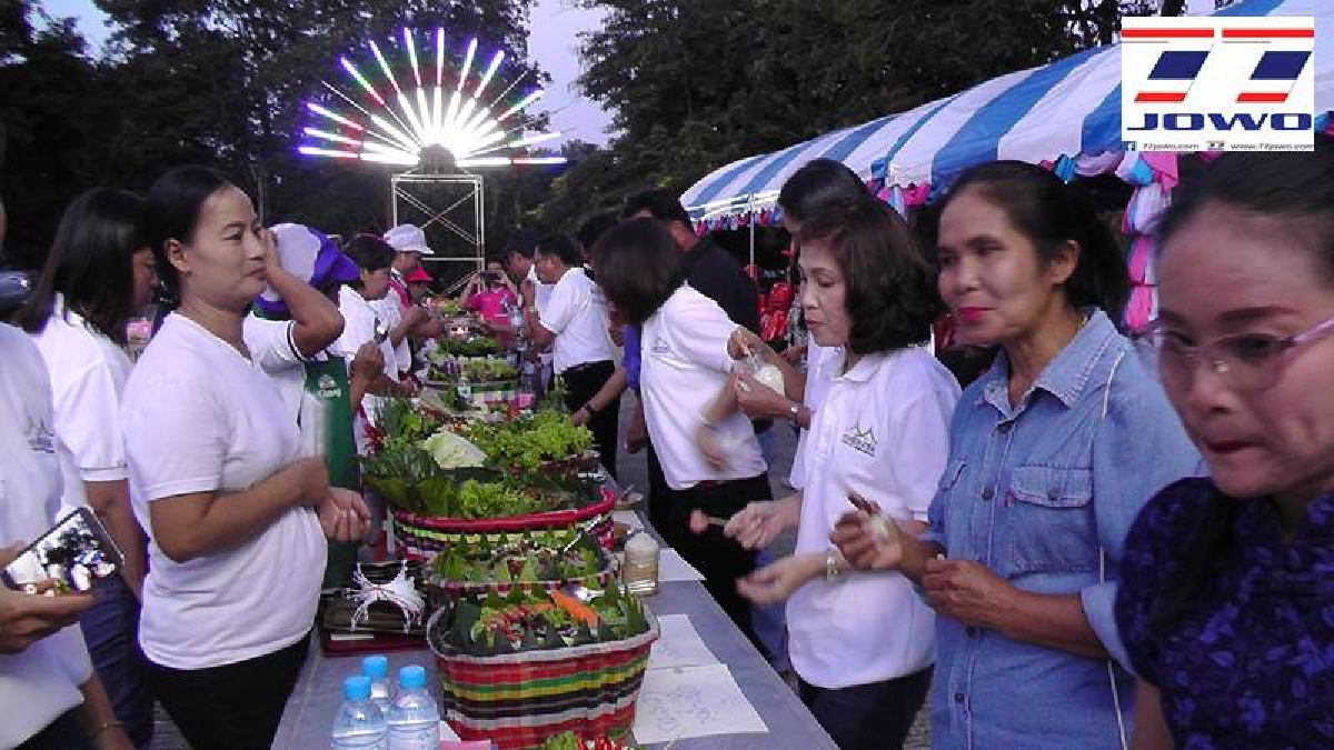 ไอเดียกระฉูดเปิดสูตรหม่ำ หลากหลายเมนูอร่อยเด็ดหวังสร้างยอดขายช่วงเข้าสู้หน้าเทศกาลรสชาดถูกใจลูกค้าต้องไปชิมฯสุดยอดของฝากติดอันดับโลก