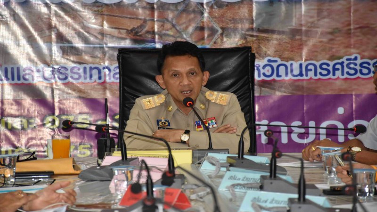นครศรีธรรมราชเปิดศูนย์บัญชาการเหตุการณ์อุทกภัยวาตภัยดินถล่ม ประกาศ 4 อำเภอเป็นเขตให้ความช่วยเหลือผู้ประสบภัยพิบัติกรณีฉุกเฉิน