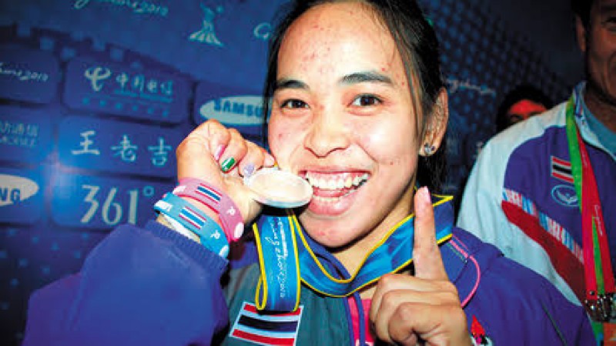 รอคอยมาแสนนาน คุณหญิงปัทมาร่วมยินดี ไอโอซีจัดพิธีมอบเหรียญทองแดงโอลิมปิก2008ให้จอมพลัง “เพ็ญศิริ”