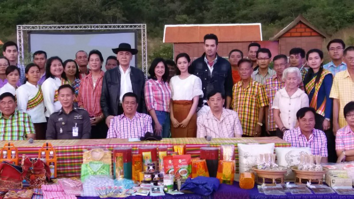 สุพรรณบุรี..!! อำเภอเดิมบาง จัดงานย้อนวันวานเมืองสุพรรณ “เสือร้ายตำนานนอกกฎหมาย เมืองสุพรรณ” ระหว่างวันที่ 3- 5 ธันวาคม 2560 (คลิป)