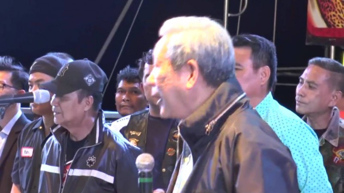 การกุศลล้วน ๆ !! "บิ้คไบท์แปลงยาว" จัดกิจกรรมหารายได้ช่วยสาธารณกุศล ทั้งทุนการศึกษา สถานพยาบาล และหน่วยกู้ภัย