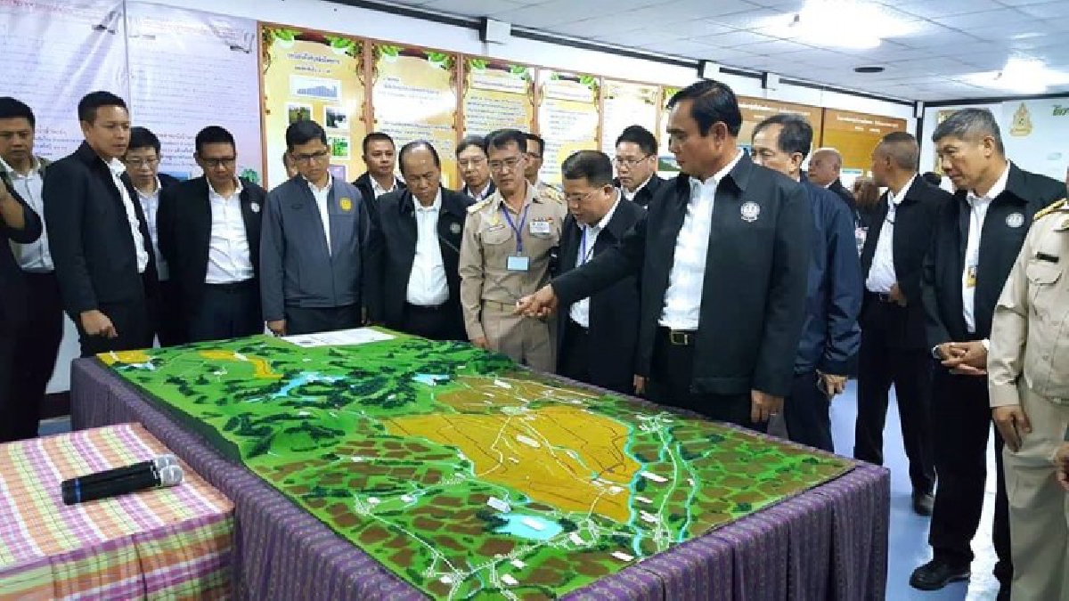 ลงตรวจสอบด้วยตัวเอง..!?? นายกรัฐมนตรี ลงพื้นที่ตรวจติดตามอ่างเก็บน้ำลำพะยังตอนบนอันเนื่องมาจากพระราชดำริ
