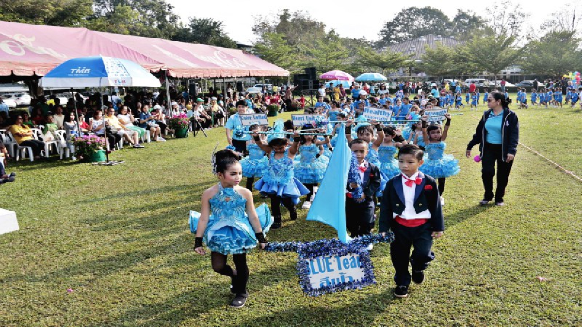 ปลูกฝังจิตสำนึกรู้รักสามัคคี..!! โรงเรียนธัมมสิริศึกษาสัตหีบ เปิดกีฬาสีอนุบาลปลูกฝังความรักสามัคคี ครั้งที่ 32