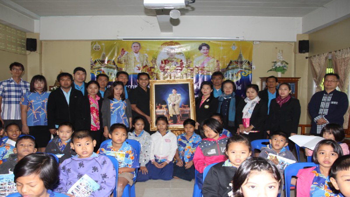 สันติบาลกรุงเก่า !! จัดอบรมสร้างจิตสำนึกต่อสถาบันพระมหากษัตริย์ เพื่อให้เยาวชนมีความจงรักภักดี เทิดทูนและปกป้องสถาบันพระมหากษัตริย์ (คลิป)