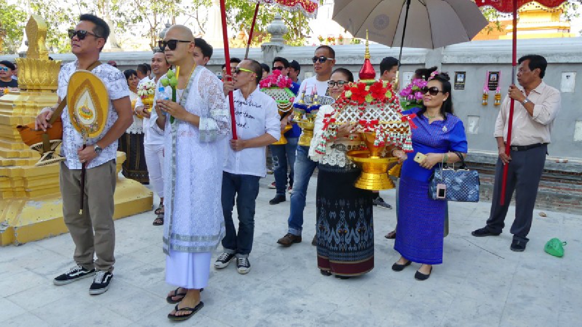 "แจ๊ค เชิญยิ้ม" บวชข้ามปี อุทิศบุญให้พ่อศรีหนุ่ม พร้อมชวน ปชช.ร่วมสวดมนต์ข้ามปี