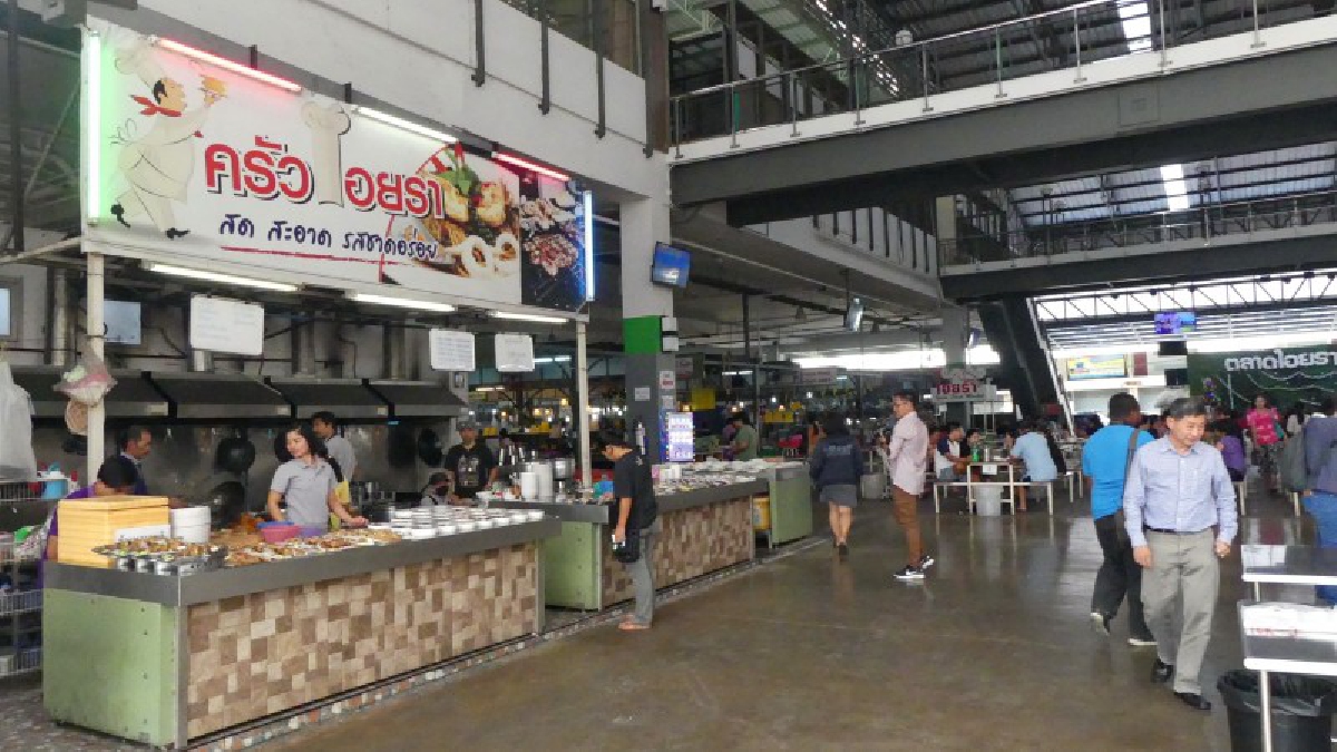 ปทุมธานี !! ตลาดสดไอยราปรับกลยุทธ์ยุค 4.0 เลือกสินค้าสดที่ถูกใจให้พ่อครัวปรุงพร้อมรับประทาน