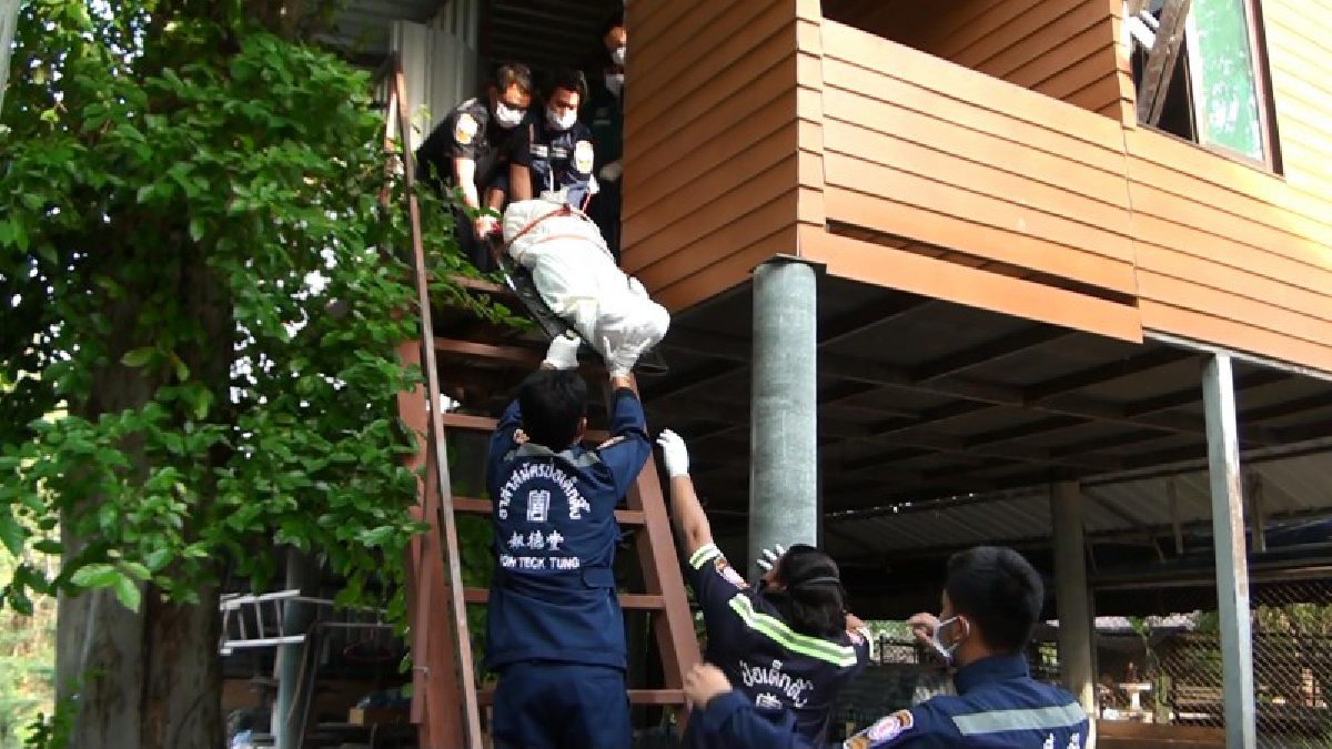 สุดทน..เพราะเธอปันใจ !! หนุ่มส่งน้ำ น้อยใจแฟนสาว คืนเคาท์ดาวน์ ไร้การติดต่อ ร้องไห้จนหมดแรงอยู่บนโลกนี้ พบเป็นศพผูกคอดับ