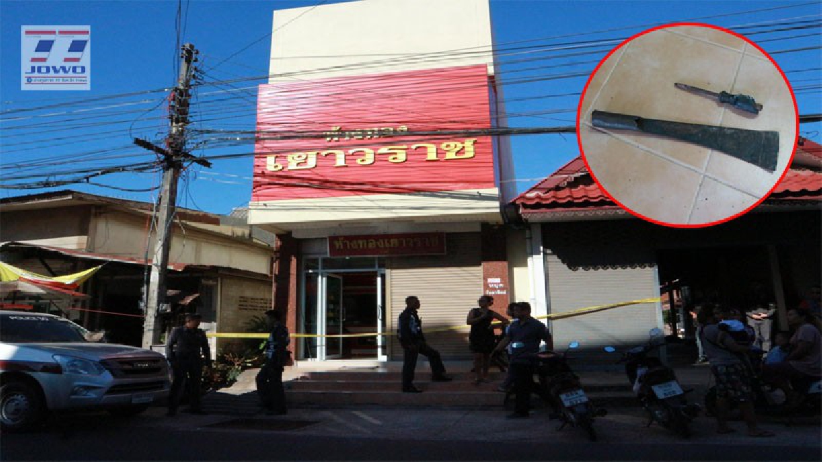 งานเข้า ! คนร้ายถืออีโต้บุกงัดร้านทองเยาวราช กวาดทองคำรูปพรรณไป 17 บาท วงจรปิดดันมาเสีย ไม่สามารถบันทึกภาพได้