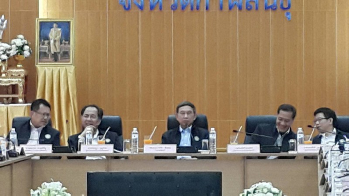 รองนายกฯ ประชุมหารือข้อราชการและตรวจเยี่ยม ติดตามแฮปปี้เนสโมเดล แผนแก้จน จ.กาฬสินธุ์ (มีคลิป)