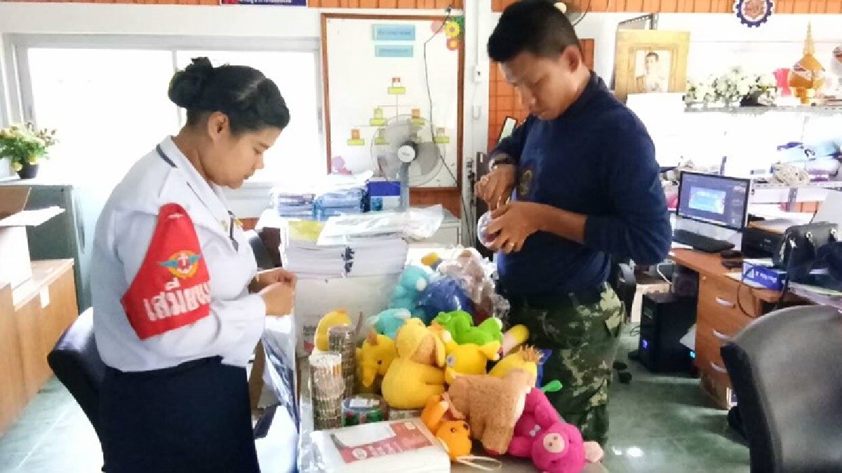 ทหาร นพค.46 เตรียมความพร้อมเปิดบ้านต้อนรับเด็กๆ ร่วมสนุกเล่นวอคล์แรลลี่ ให้เด็กๆคิดสร้างสรรค์ ในงานวันเด็กปี 61 (ชมคลิป)