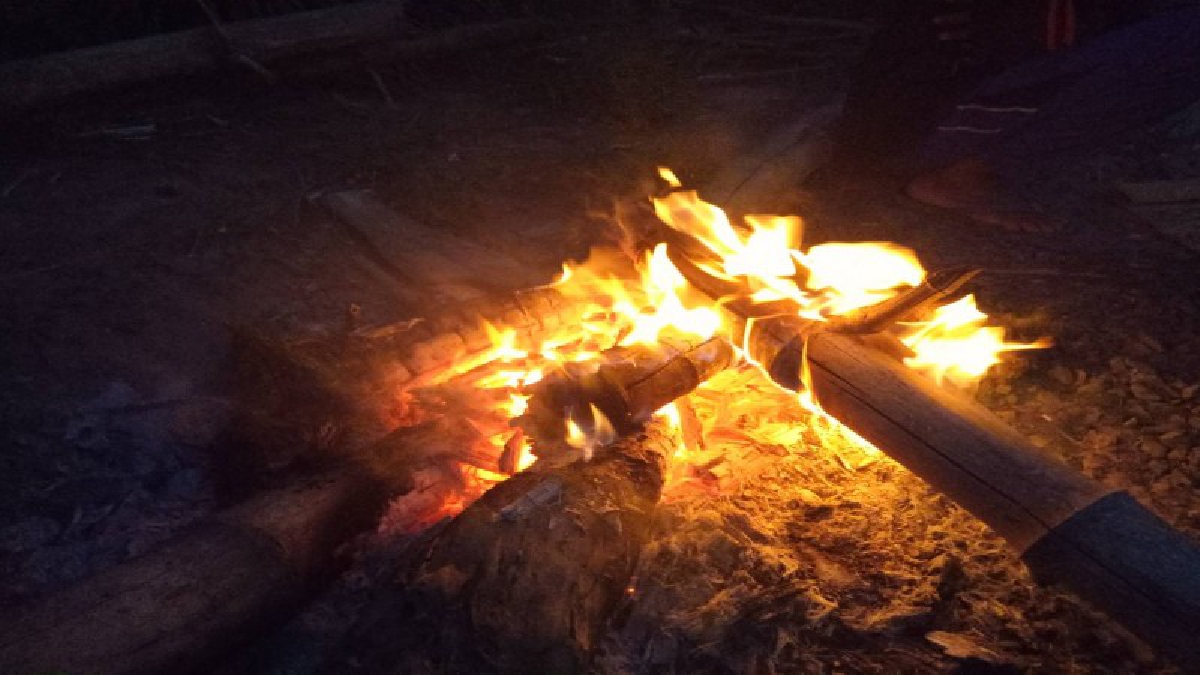 น่านอุณหภูมิลดลง ยอดดอย 6-9 องศา ชาวบ้านทนไม่ไหวต้องก่อกองไฟผิง เพื่อคลายหนาว