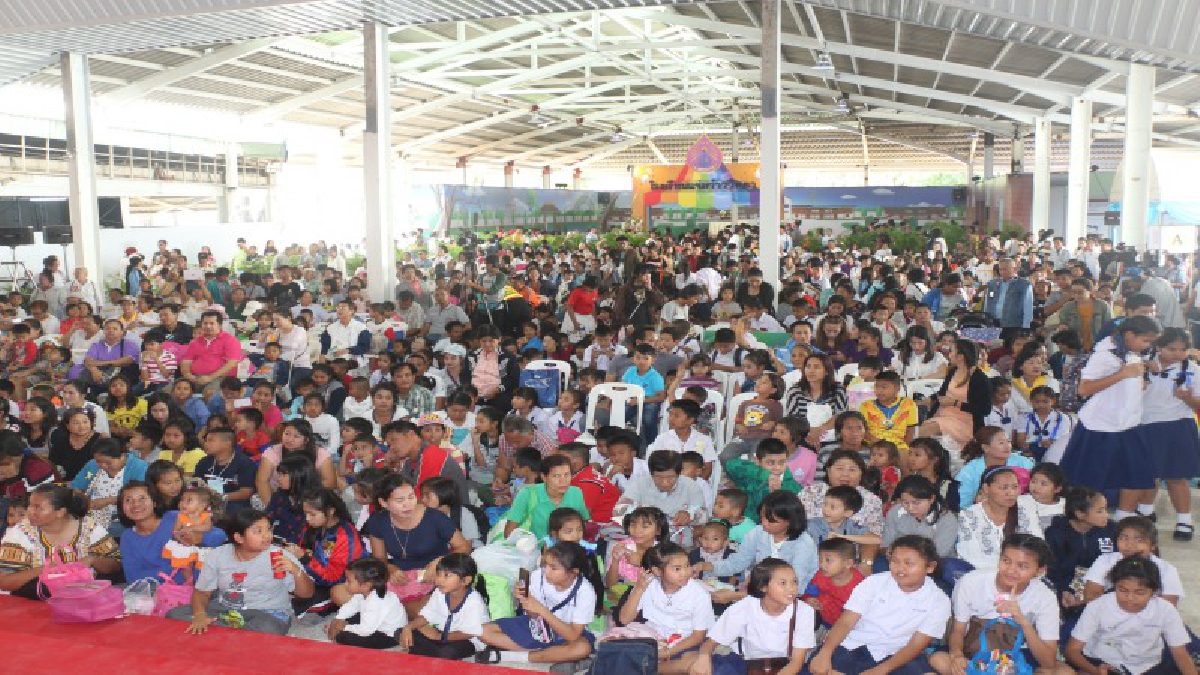 ***ปทุมธานี เจ้าคณะจังหวัดพร้อมคณะสงฆ์จัดงานวันเด็กเน้นศีลธรรมมุ่งหน้าThailand4.0