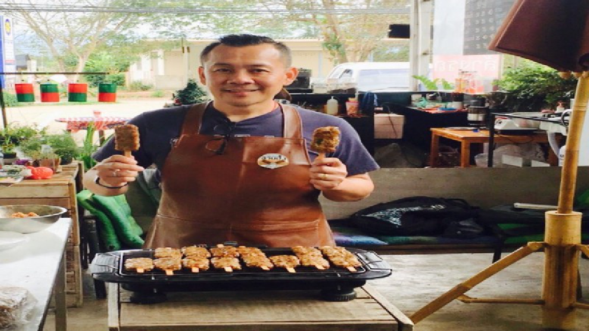 ลาบนักข่าว...ฮือฮาสูตรเด็ดลาบปิ้งอินเตอร์ อดีตนักข่าวชื่อดังหันมาเอาดีขายลาบลูกค้าเพียบ