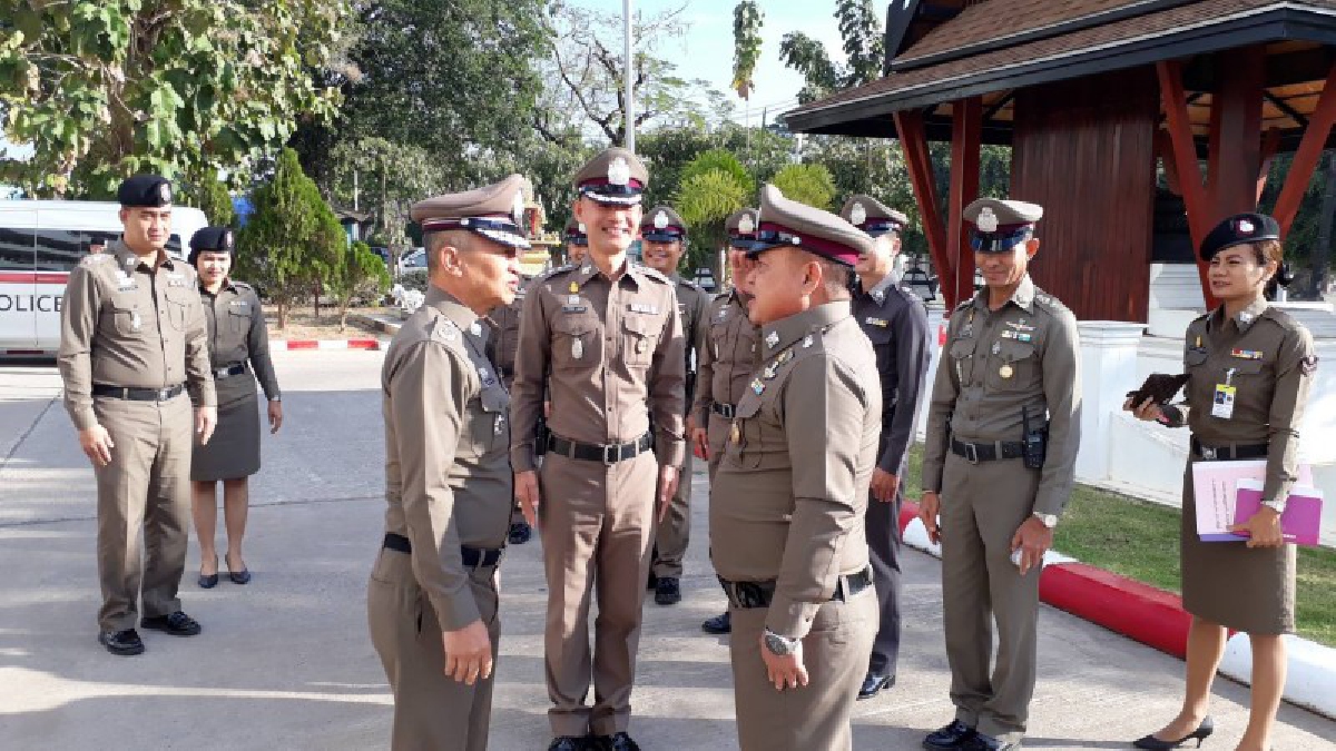 จเรตำรวจ...ตรวจราชการพื้นที่จังหวัดหนองคาย ย้ำ.!! ต้องให้บริการประชาชนด้วยกาย - วาจาใจสุภาพเรียบร้อย ( มีคลิป)