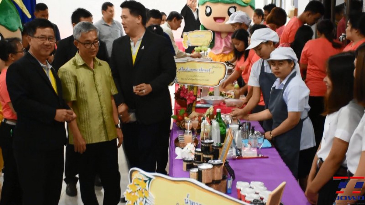 ม.ราชมงคล วิทยาเขตจันทบุรีแถลงข่าว..!! เตรียมจัดงานราชมงคลรักษ์เหลืองจันท์ วันดอกไม้บาน ครั้งที่ 17 (มีคลิป)