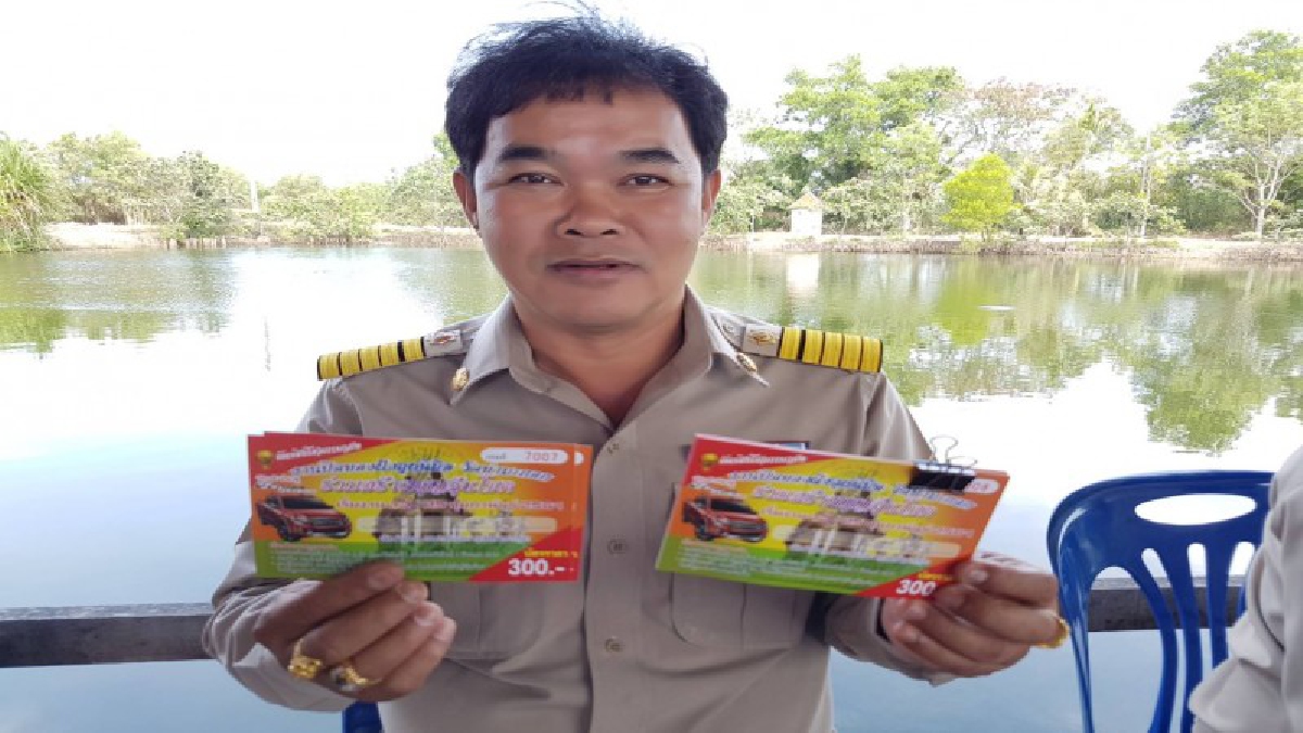 ไอเดียสุด เจ๋ง!!! เจ้าอาวาส วัดดัง ฯ สร้างสรรค์เชิญชวนทำบุญ พร้อมรับโชค กระบะ 4 ประตู จากผลบุญที่ได้กระทำ!!