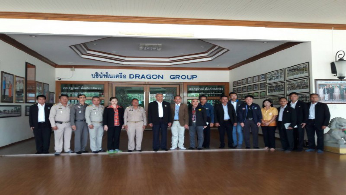 รมช.กระทรวงเกษตรและสหกรณ์ เดินทางลงพื้นที่อำเภอชายแดนจันทบุรี เพื่อรับทราบข้อมูลและปัญหาเตรียมเข้าประชุม ครม. ในวันที่ 6 กพ.นี้(มีคลิป)