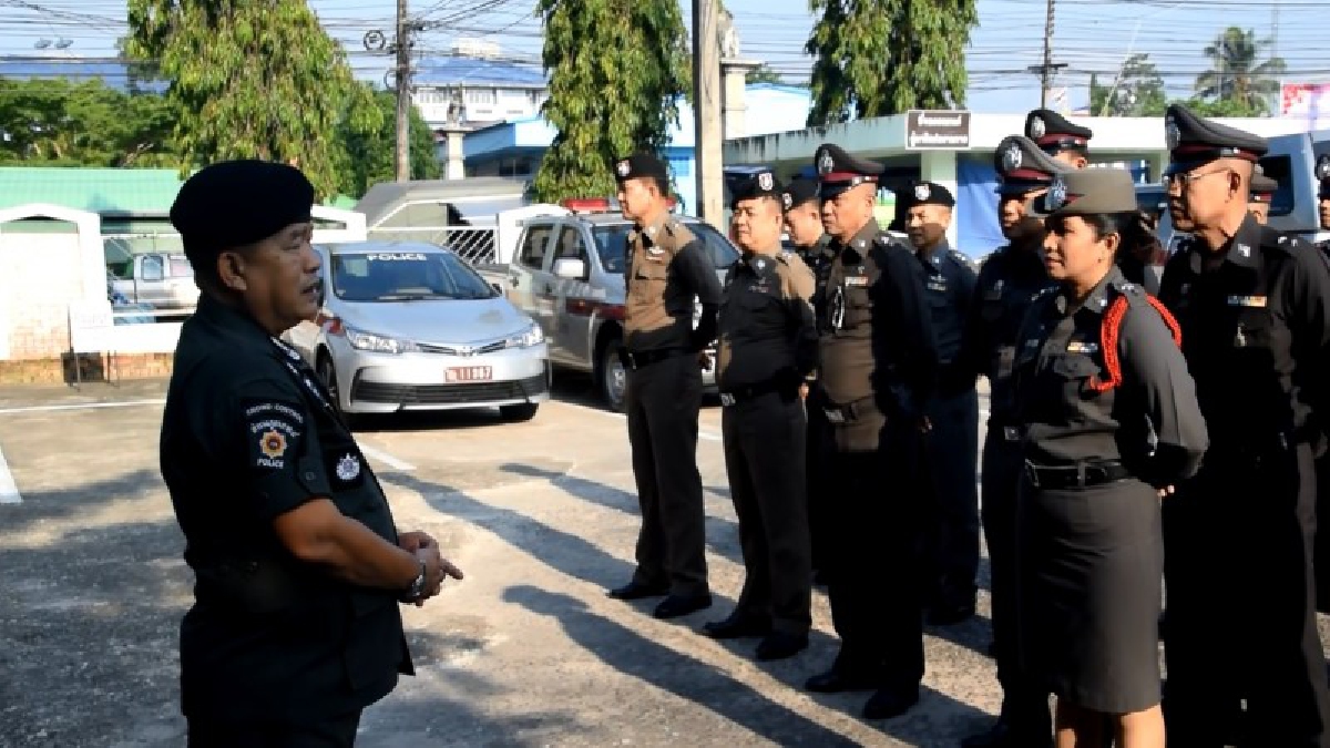 กระบี่ ! ผู้การฯสั่งเข้ม ตร.ต้องแต่งกาย-ทรงผม ให้ถูกระเบียบ “แค่ผมยังเสียสละไม่ได้ แล้วจะเสียสละเพื่อประชาชนได้อย่างไร"