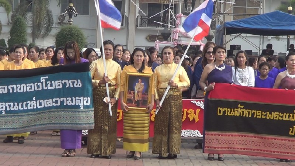 กราบพระแม่ย่า ขอลาภขอพร สมหวังทั่วหน้า เที่ยวฟรีไม่เสียค่าผ่านประตู