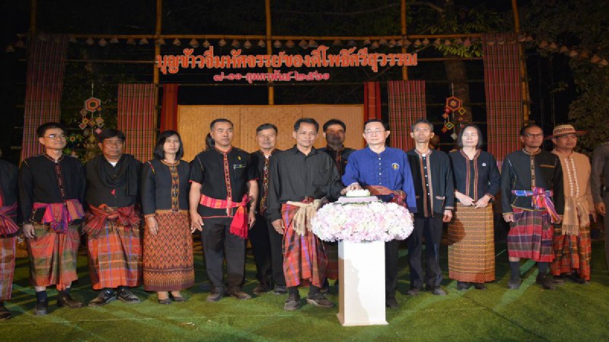 ยิ่งใหญ่ตระการตา !! แสงสีเสียงตำนานชน 2 เผ่าชาวโพธิ์ศรีสุวรรณ (ชมคลิป)