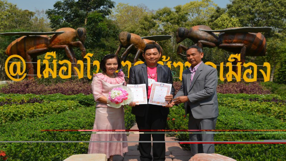 จังหวัดสิงห์บุรี จัดงาน “ลือเลื่อง รักแท้ในป่าทวารวดี” ที่โบราณสถานบ้านคูเมือง