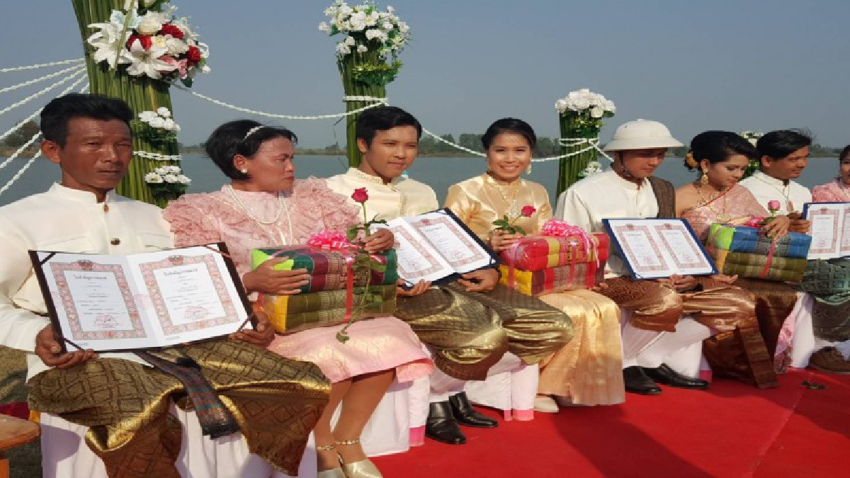 ชัยนาทจัดสมรสหมู่ “ครอบครัวหันคา สัญญารัก” บนเกาะเมืองท้าวอู่ทอง