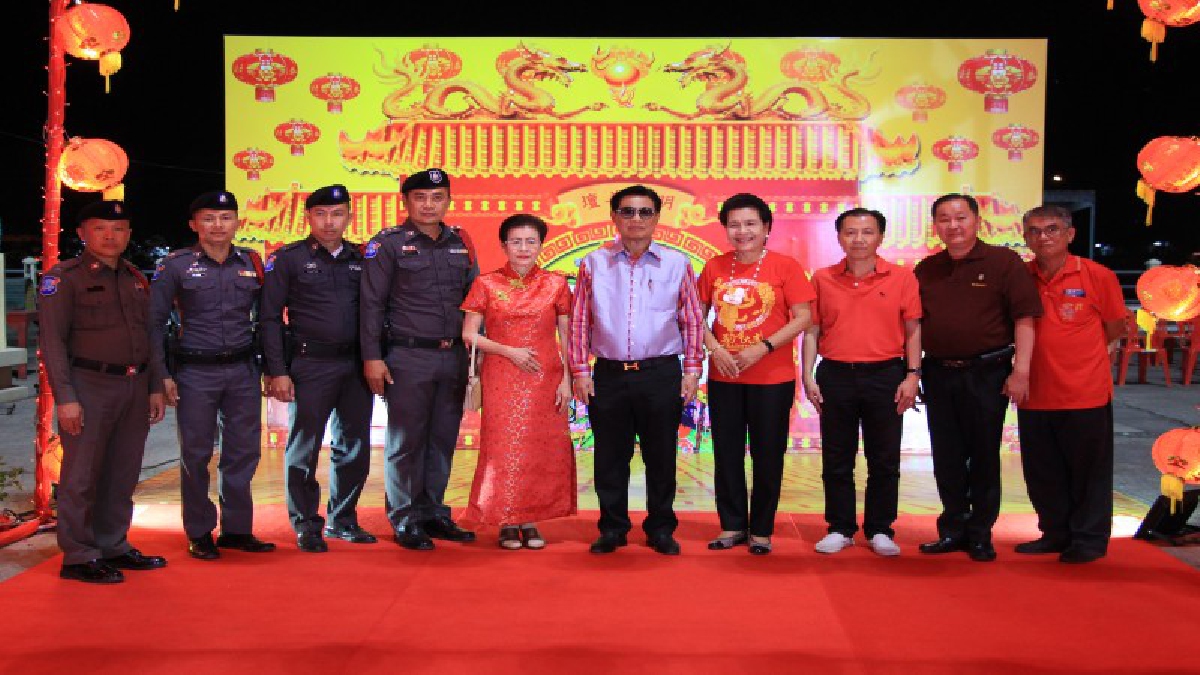 มูลนิธิสว่างบำเพ็ญธรรมสถานร่วมกับองค์การบริหารส่วนจังหวัดปราจีนบุรีจัดงานเฉลิมฉลองเทศกาลตรุษจีน2561(คลิป)