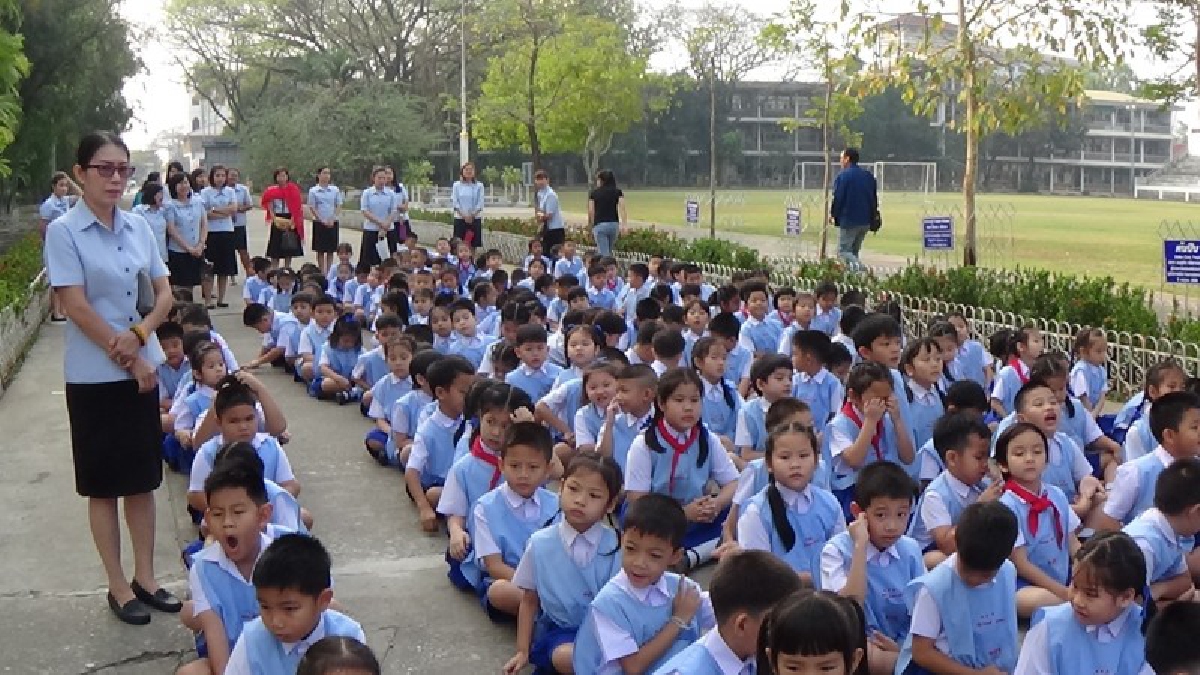 หนึ่งเดียวในลำปาง รร.อัสสัมชัญลำปาง จัดกิจกรรม สู่อ้อมกอดถอดผ้าเอี้ยม ผู้ปกครองปลื้มถ้วนหน้า(ชมคลิป)